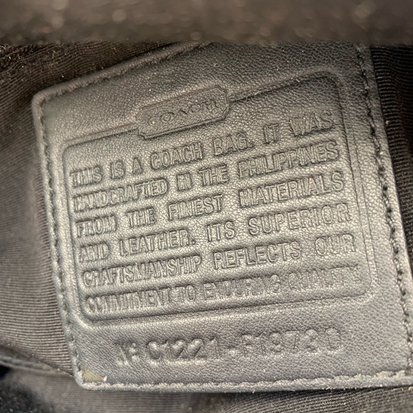 Coach Signature Duffle Shoulder Crossbody Purse - Picture 4 of 8